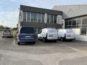 Cotxes dels tècnics per als desplaçament a catalunya